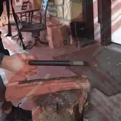 Wood splitting demonstration